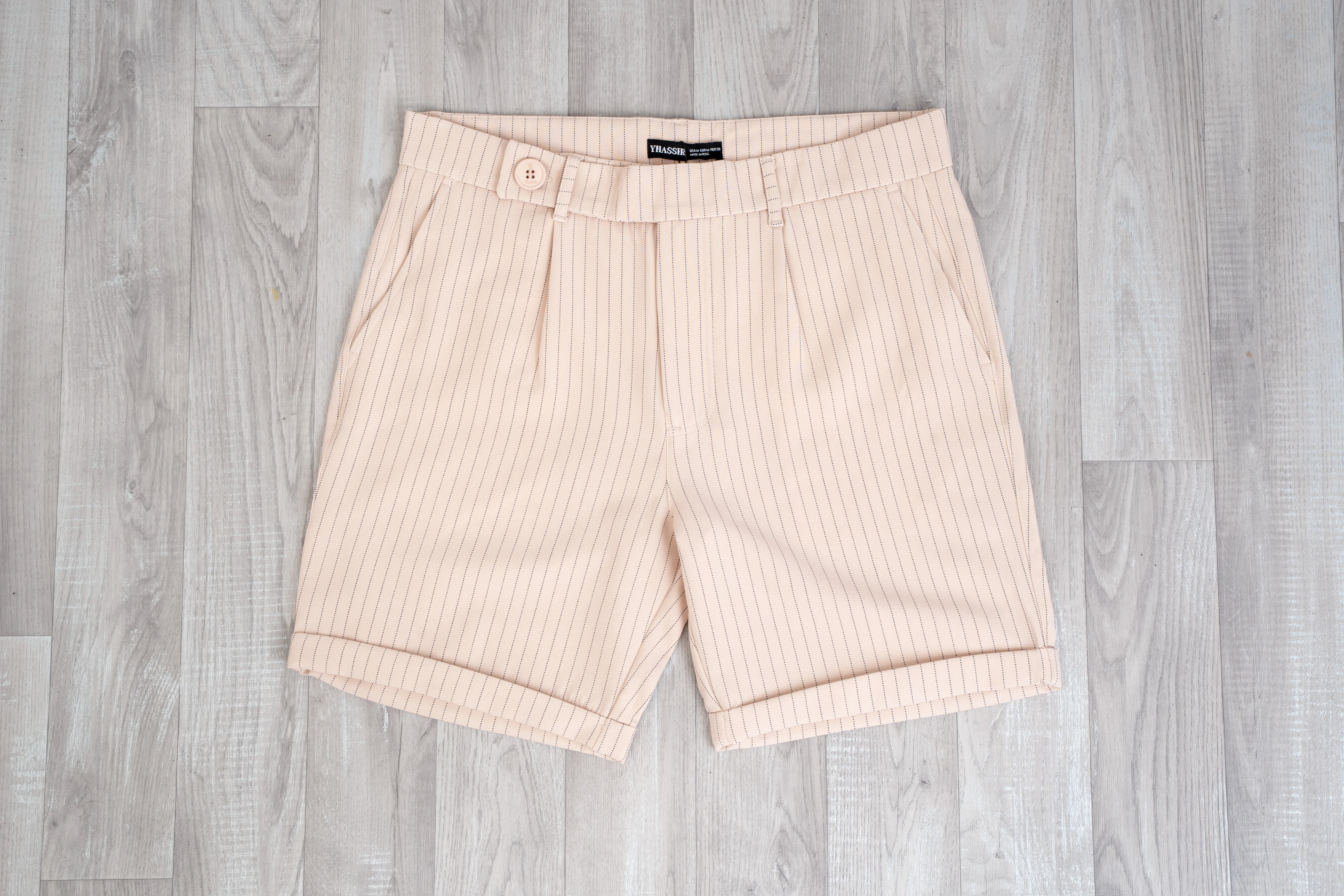 SHORT RELAXED FIT DORIAN